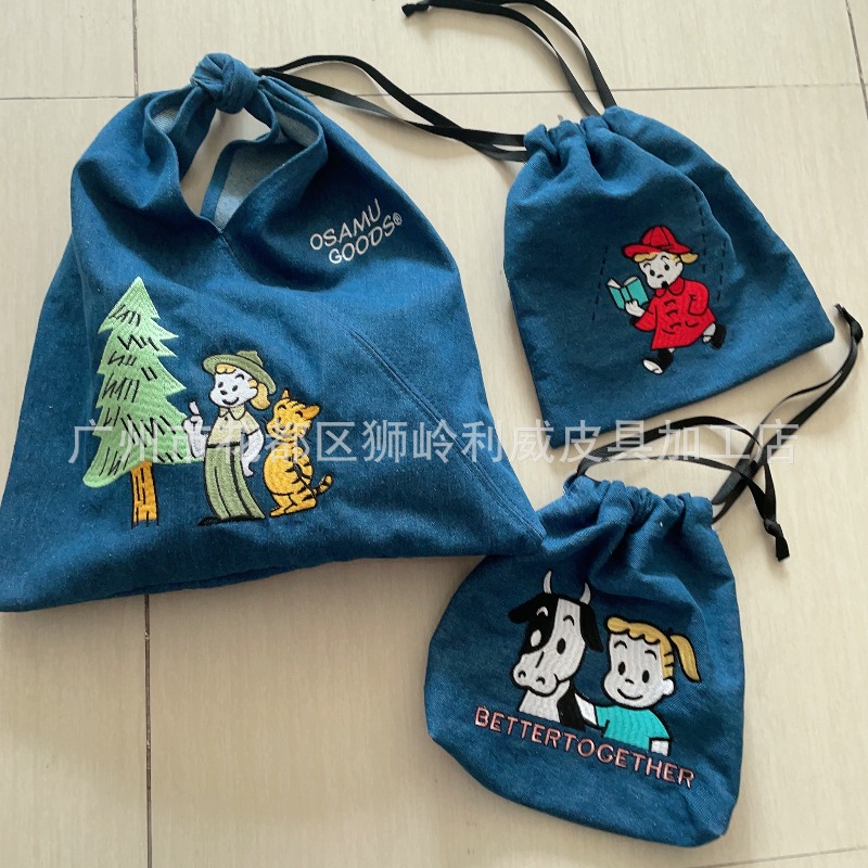 Embroidery Gift - สินค้า OSAMU สุดฮิต ซีรีส์กระเป๋าถือแฟชั่นปักลายการ์ตูนน่ารัก กระเป๋าถือเดนิมลำลอง ของขวัญวันเกิดสำหรับผู้หญิง