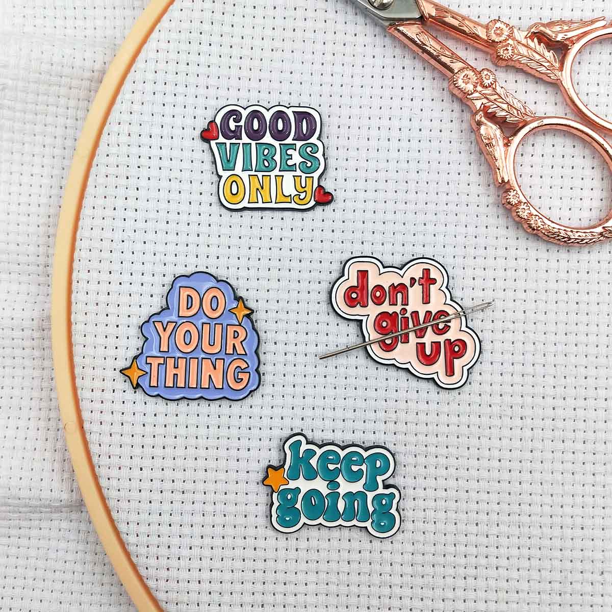 แม่เหล็กเก็บเข็มเย็บผ้าสำหรับง - Needle Minder Magnet บทวิจารณ์และราคา