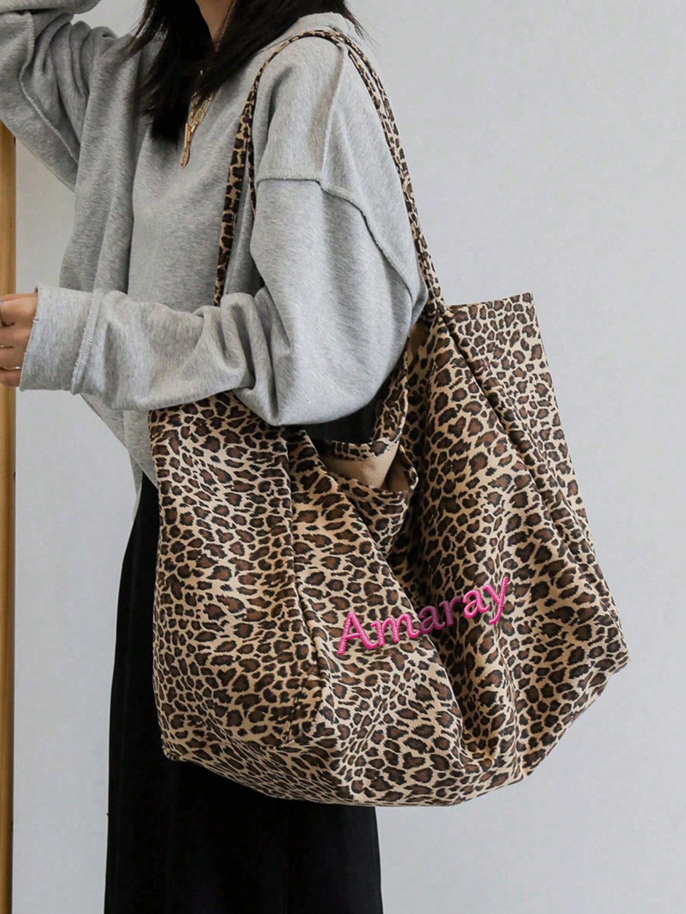 กระเป๋าโท้ทลายเสือดาวแบบกำหนดเ - Embroidery Gift Ideas บทวิจารณ์และราคา