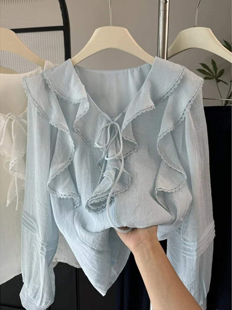 เสื้อเบลาส์แขนยาวคอวีสไตล์ฝรั่ - Embroidery Fashion บทวิจารณ์และราคา